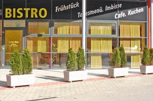 Geschäft-aussen-001jpg